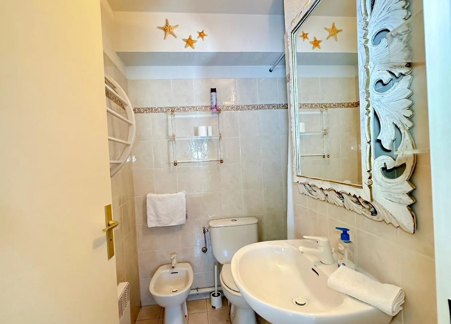 Charming Apartment In Cannes 10-Min To Beach