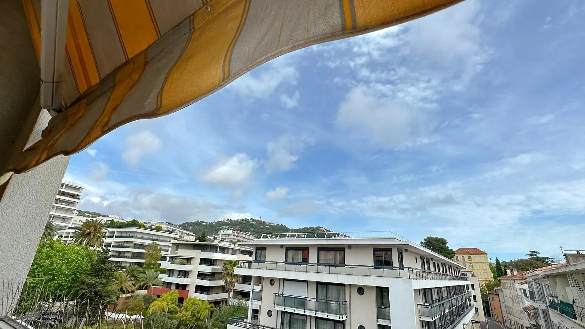 Charming Apartment In Cannes 10-Min To Beach