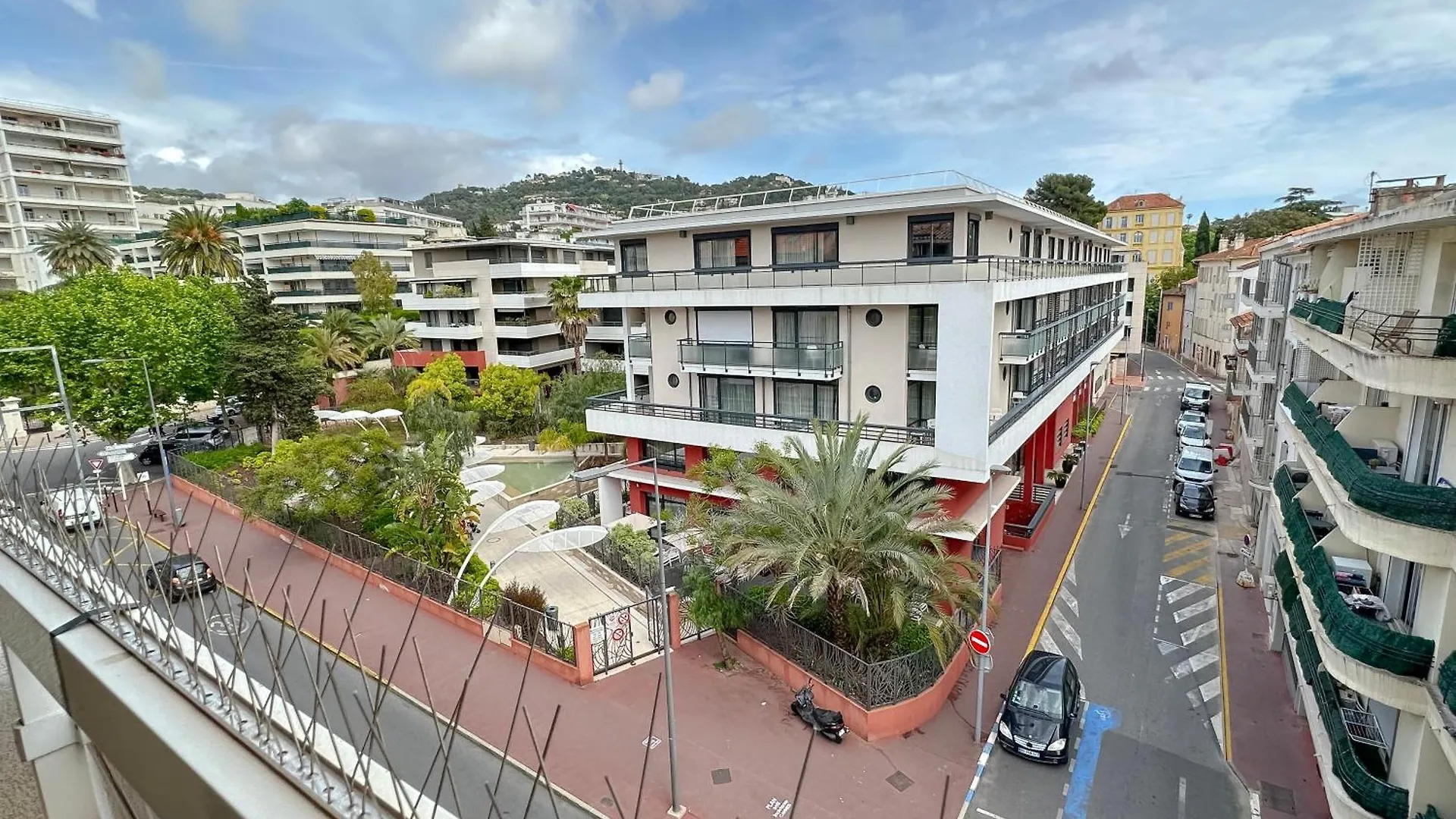 Charming Apartment In Cannes 10-Min To Beach France